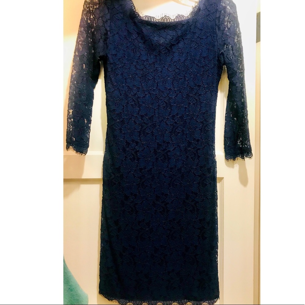 DVF Lace Party Dress LIKE NEW! - Picture 6 of 7